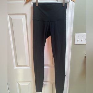 Lululemon Wunderunder full length black leggings, excellent condition